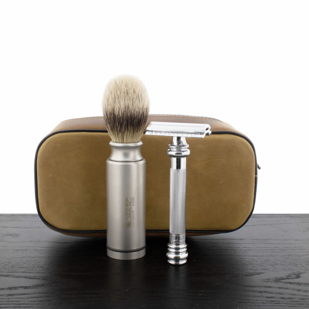 Dovo Merkur Razor Shaving Kit with Leather Case