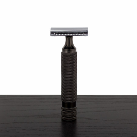 WCS Black Titanium Collection Razor, 175BT